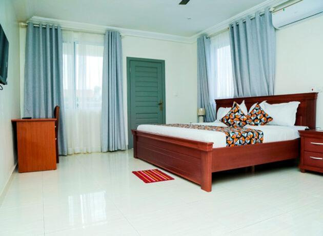 Ocean Green Beach Resort Prampram Exteriör bild
