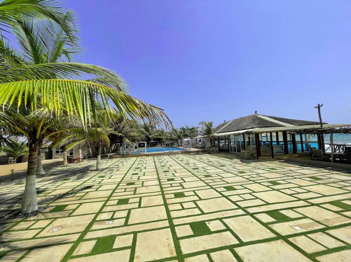 Ocean Green Beach Resort Prampram Exteriör bild